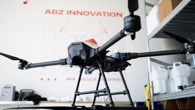 Magyar cég erősíti meg Európa versenyképességét a drónszektorban – Az ABZ Innovation 7 millió eurós befektetést kapott, hogy felskálázza nehézipari és mezőgazdasági drónjait, és erősítse Európa versenyképességét a drónszektorban