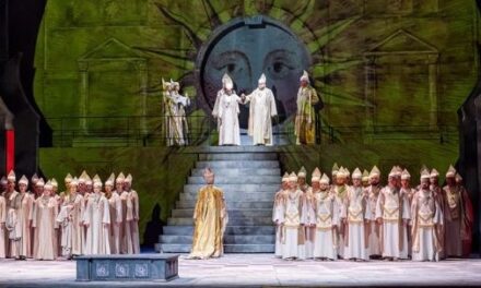 Nemzetközi hírű énekesekkel viszi kéthetes japán turnéra A varázsfuvolát az OPERA