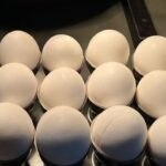 Mi történik egy tojásban omlett vagy főtt tojás készítés közben?