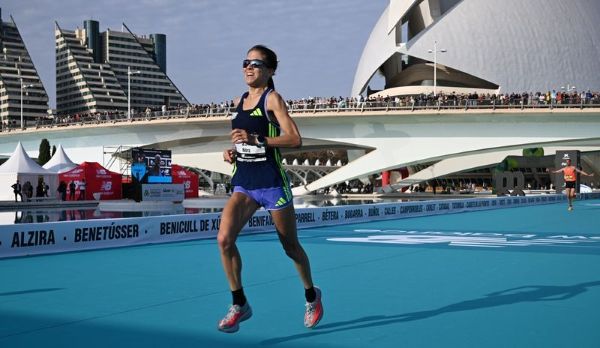Főállás mellett a maratoni élvonalban: Szabó Nóra magyar csúcstartó hétköznapjai
